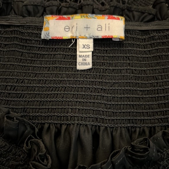 Anthropologie Vettora Off Shoulder Blouse by Eri + Ali Black/Crochet XS - Picture 3 of 5